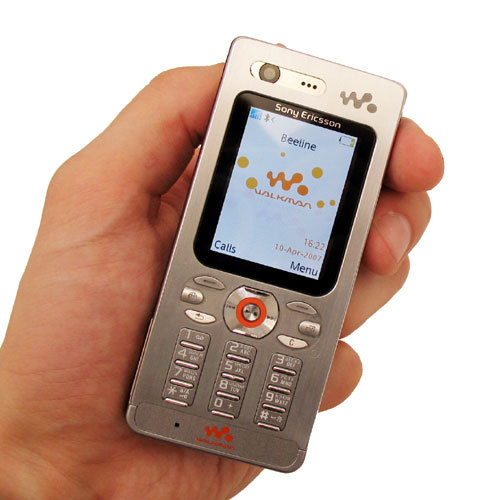 SonyEricsson W880i