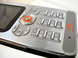 SonyEricsson W880i